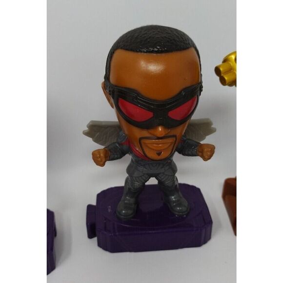 2019 Mcdonalds Toys Groot Hulk Iron Man Hulk Buster Bucky Falcon Korg Moving - Picture 6 of 7